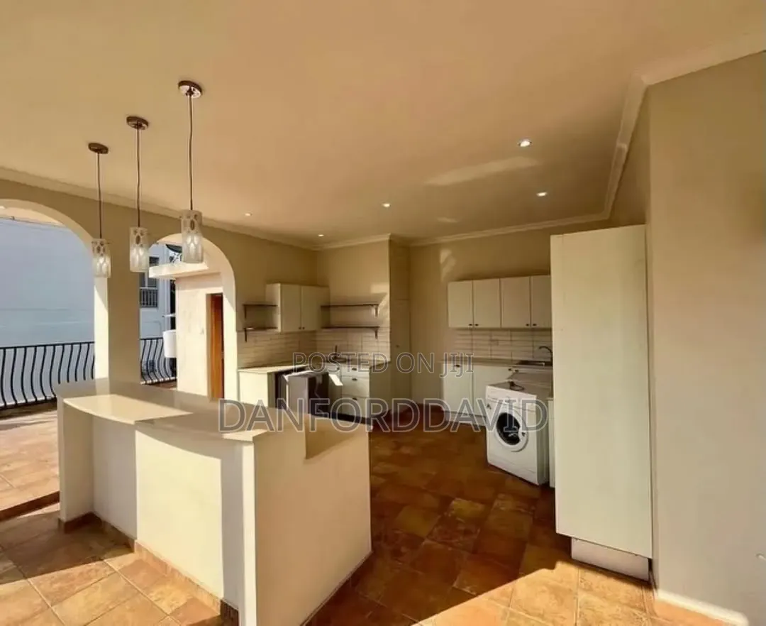 Furnished 6bdrm House in Kahwa Real Estste, Oyster Bay for rent