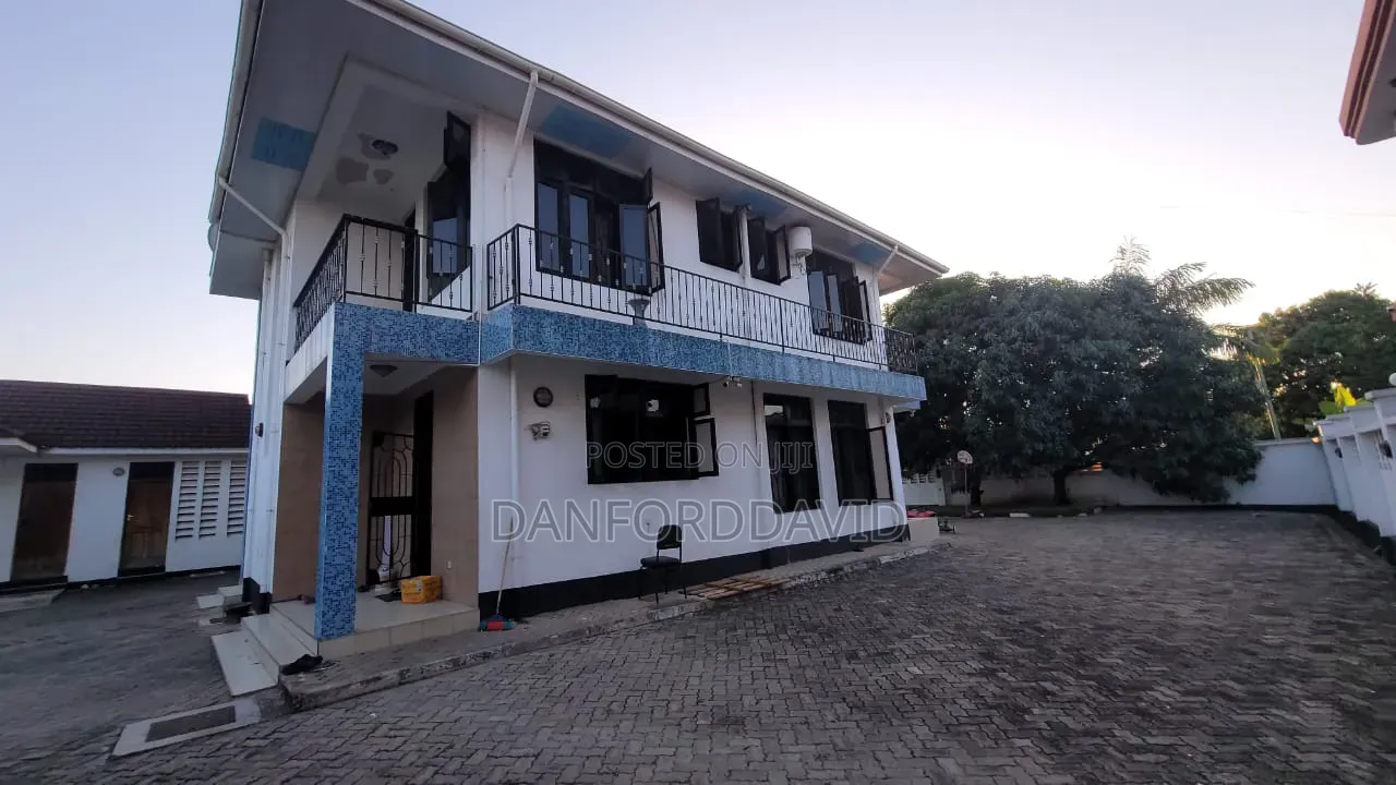 5bdrm House in Kahwa Real Estate, Mbezi Beach for rent