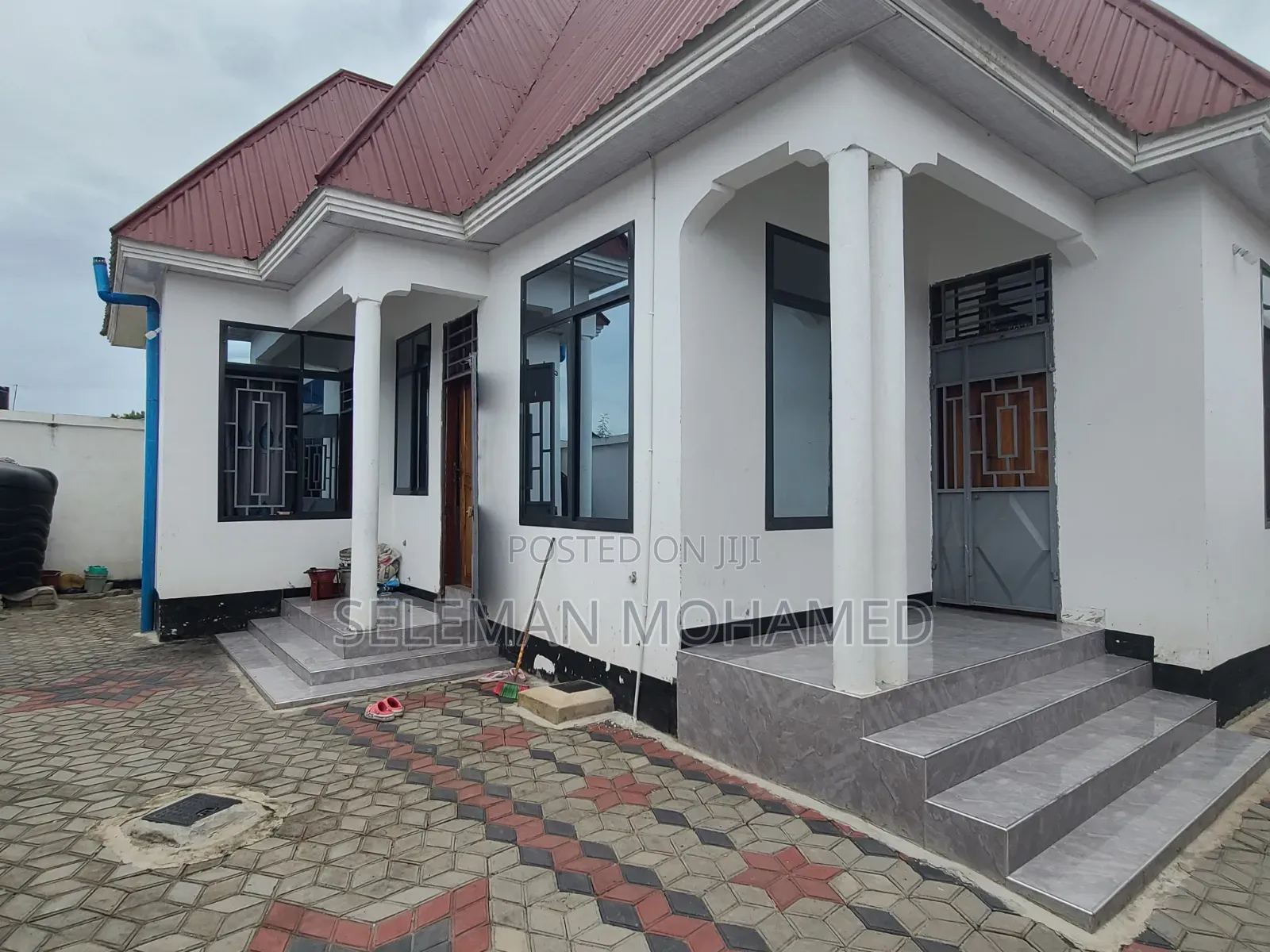 Furnished 3bdrm House in Biriani Real Estate, Chamazi for sale