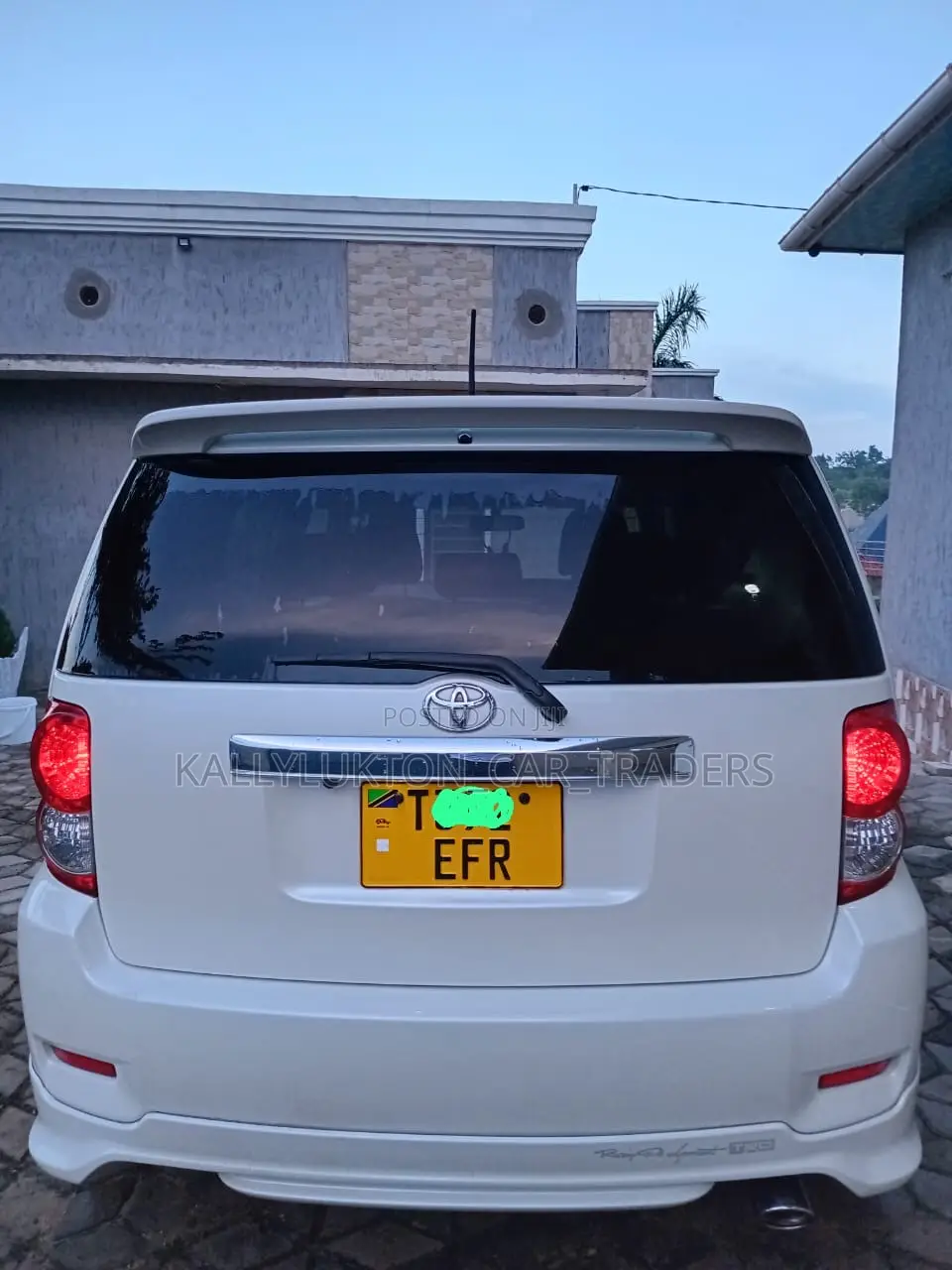Toyota Rumion 1.5 FWD 2021 White