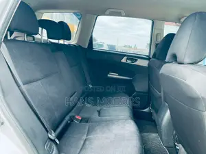 Subaru Forester 2011 Gray