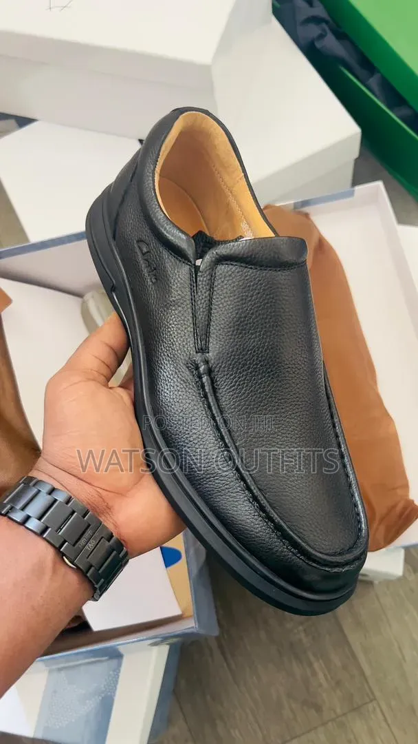 Clarks Brand Men's Leather Shoes Materials Classic and Smart
