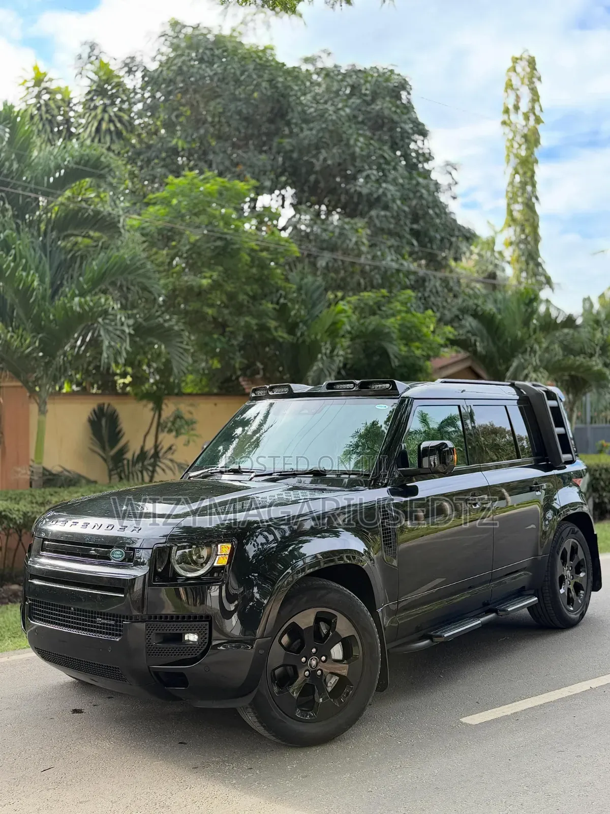 New Land Rover Discovery 2023 Ivory