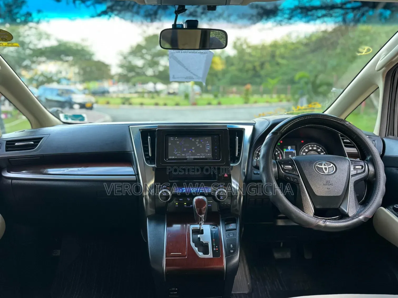 Toyota Alphard 2016 Blue