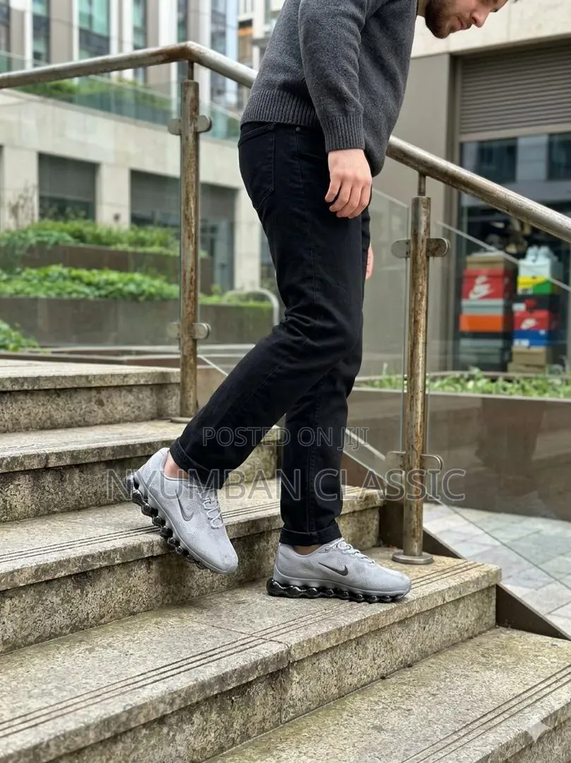 Nike Air Liquid Max Shoes
