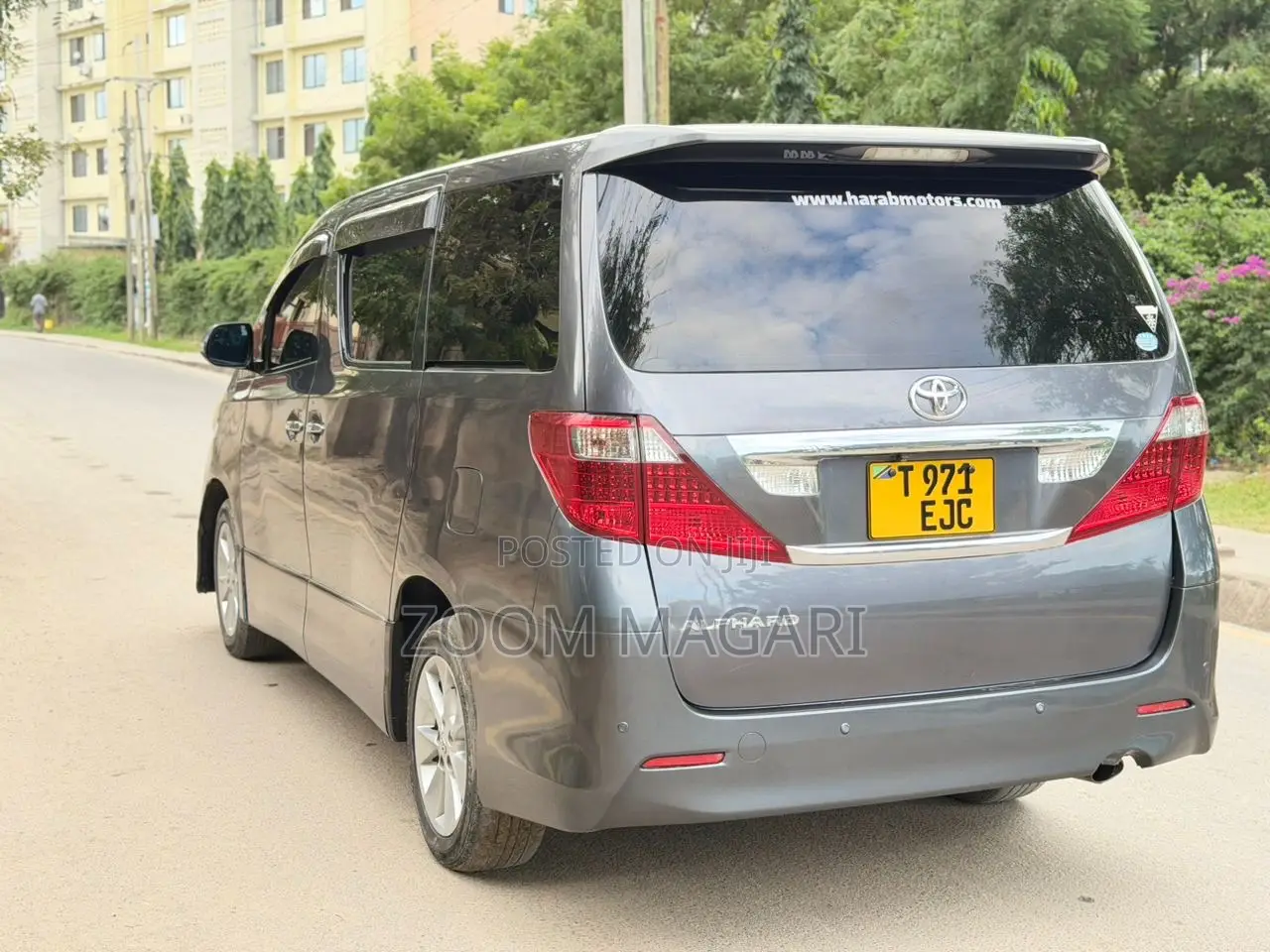 Toyota Alphard 2006 Gray