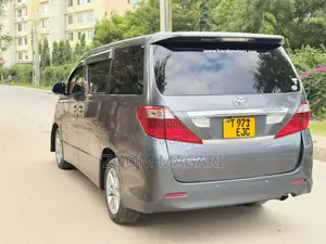 Toyota Alphard 2006 Gray