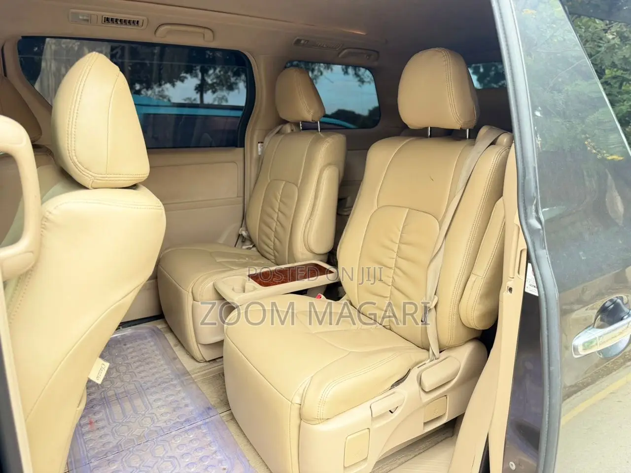 Toyota Alphard 2006 Gray