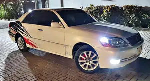 Toyota Mark II 2002 White