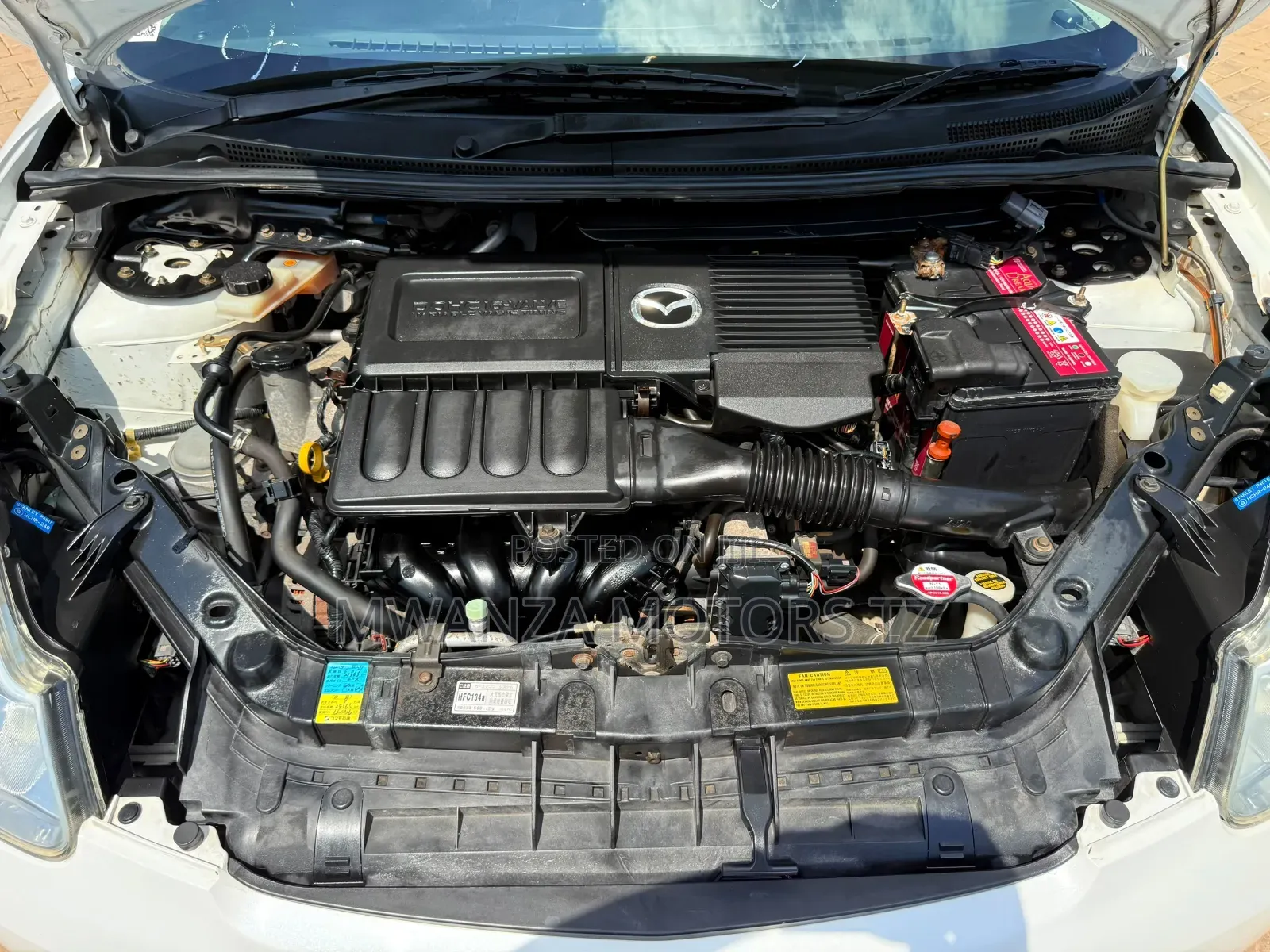 Mazda Verisa 2006 White