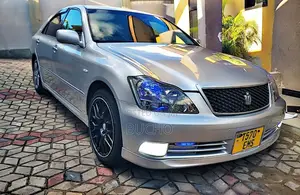 Toyota Crown Royale 2005 Silver