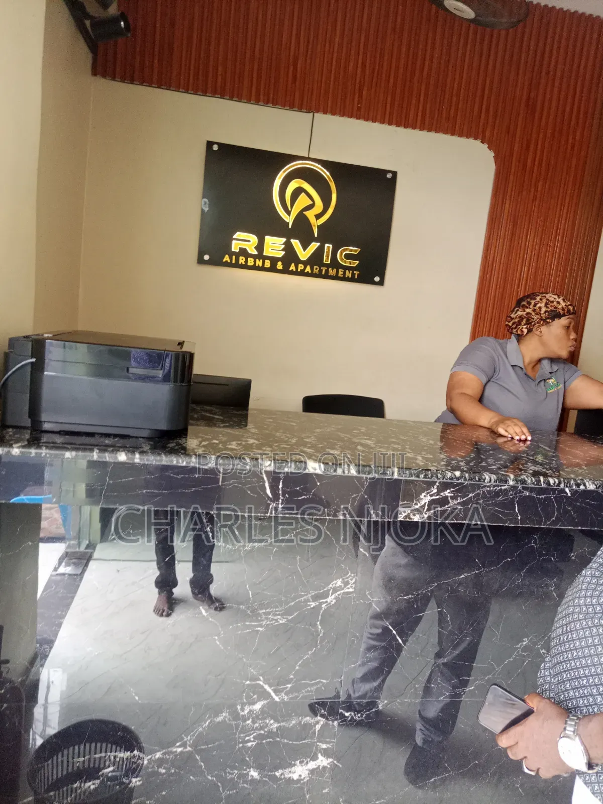 Hoteli Ipo Kinyerezi Ni Ya Kisasa Inauzwa (Hotel for Sale)
