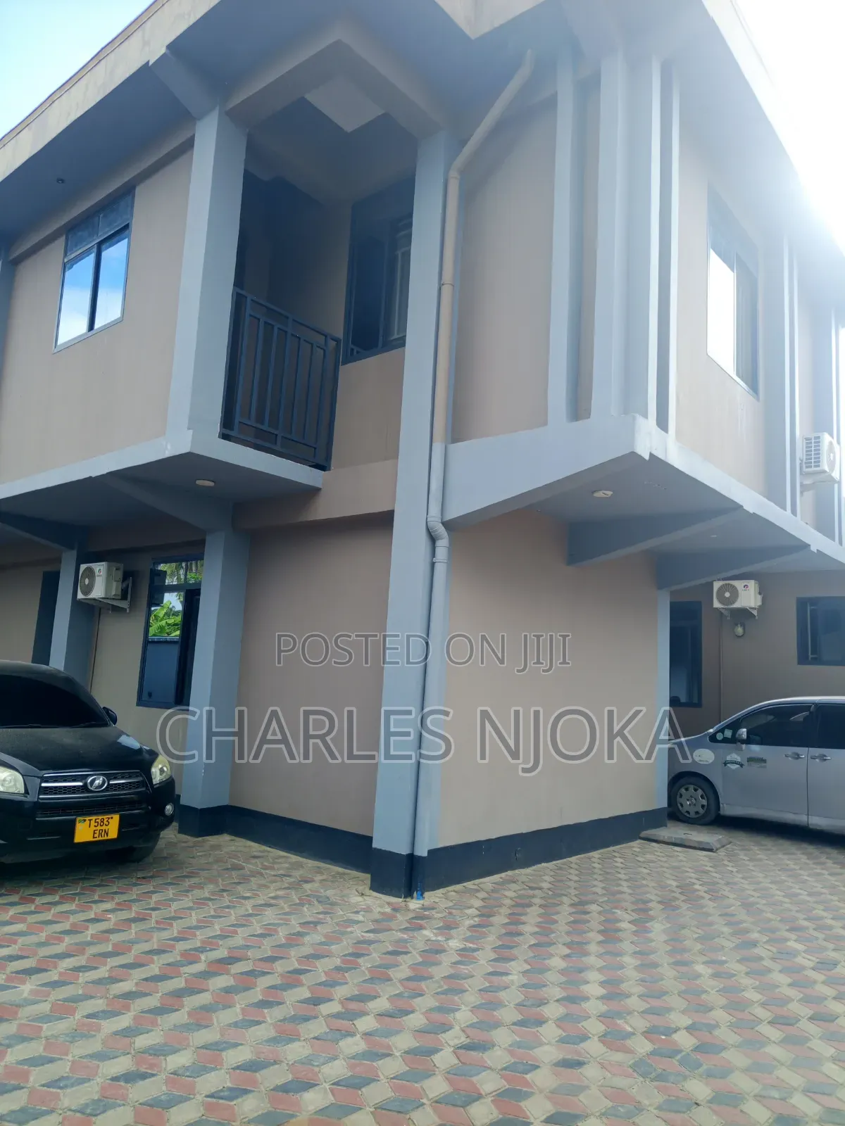 Hoteli Ipo Kinyerezi Ni Ya Kisasa Inauzwa (Hotel for Sale)
