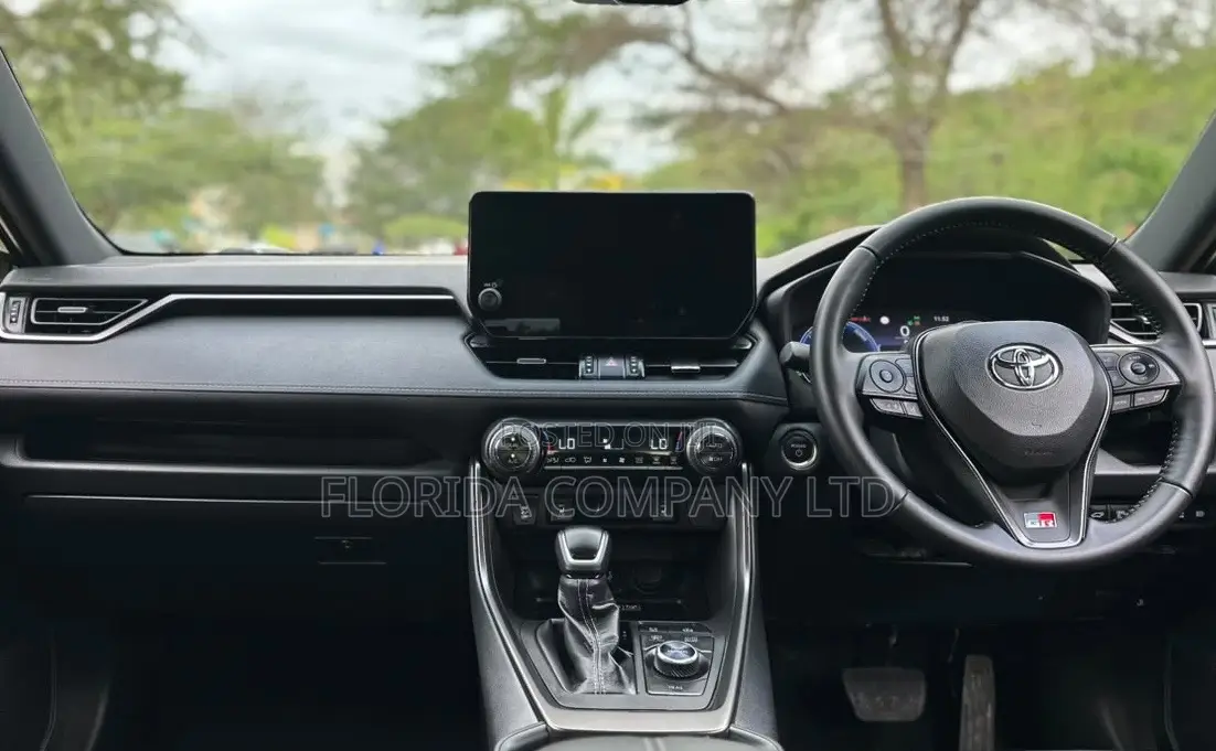 Toyota RAV4 Hybrid 2025