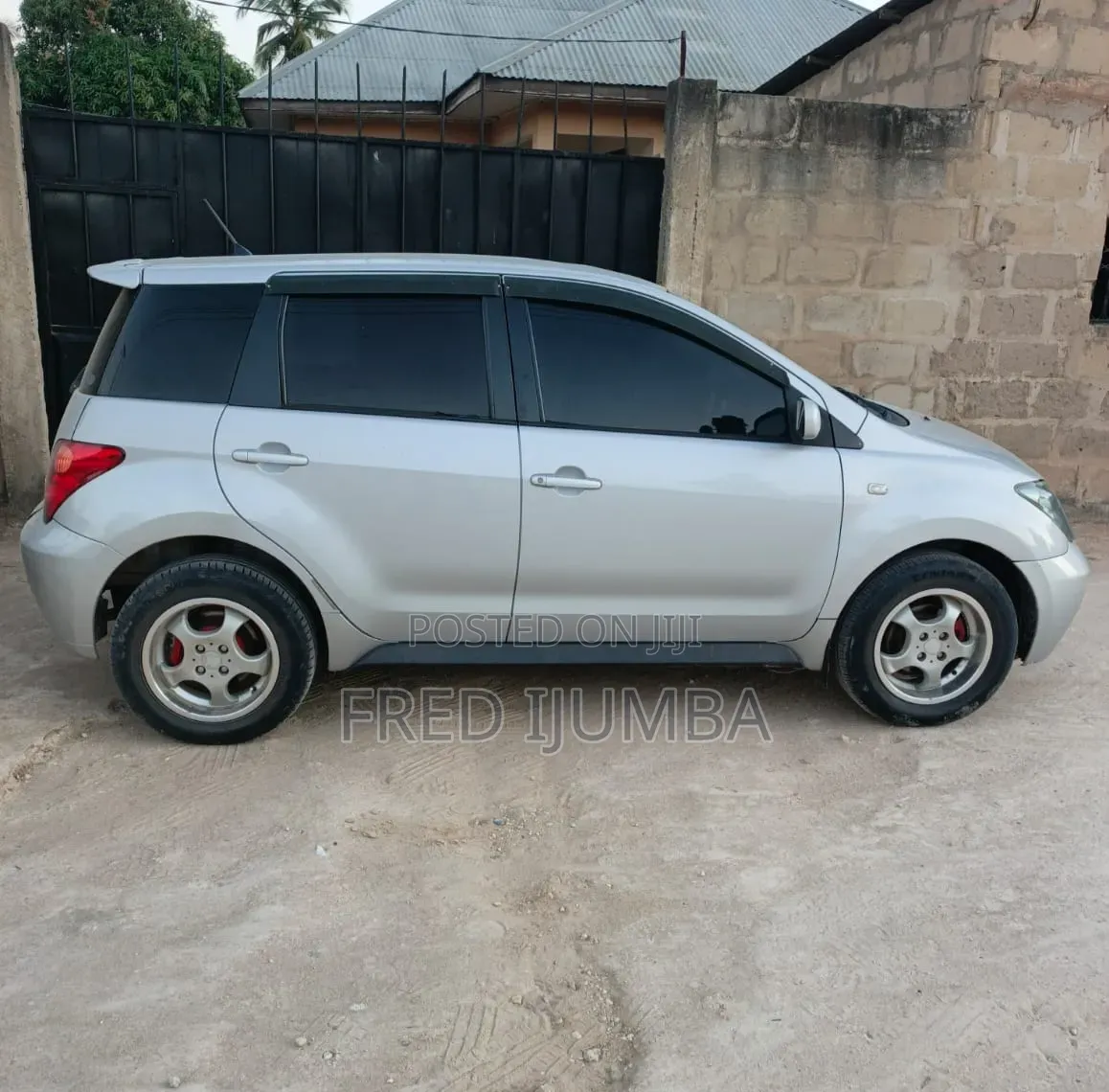 Toyota IST 2006 White