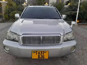 Toyota Kluger 2005 Silver