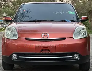Mazda Verisa 2010 Orange
