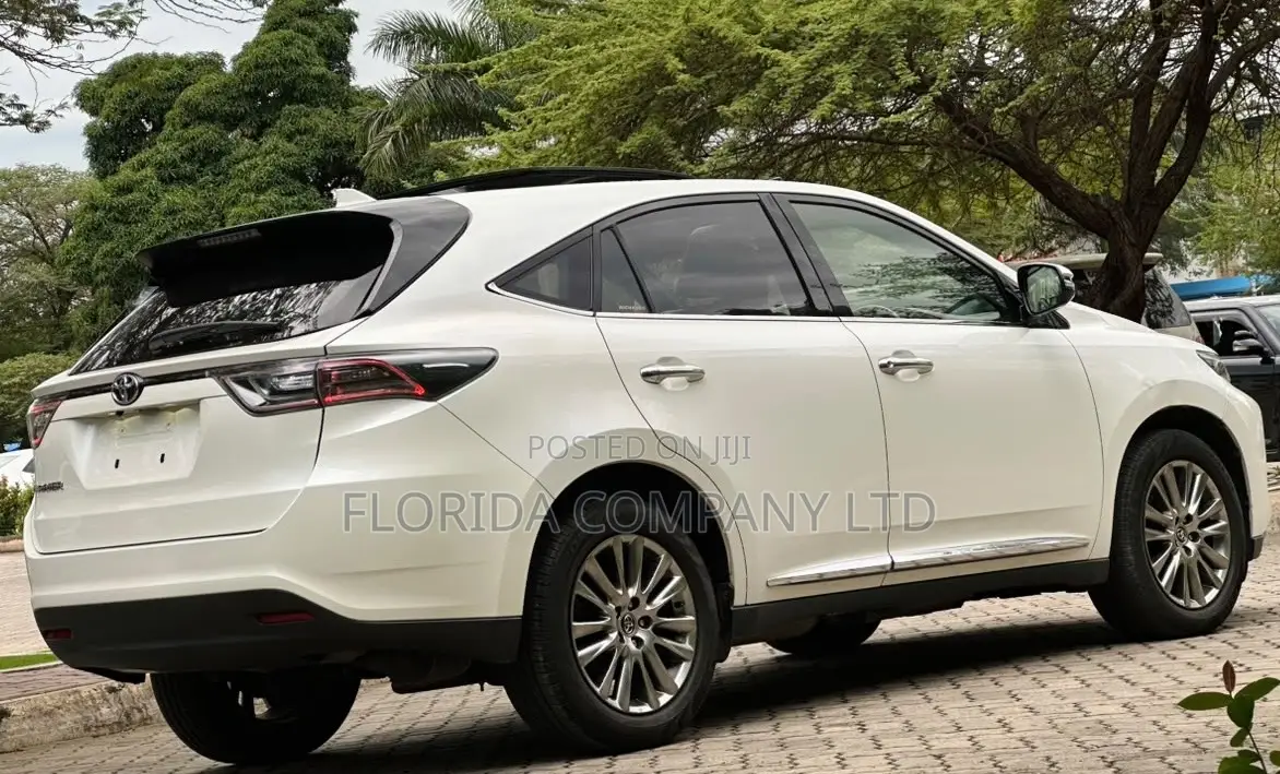 Toyota Harrier 2014 White