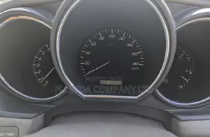 Toyota Harrier 2005 White