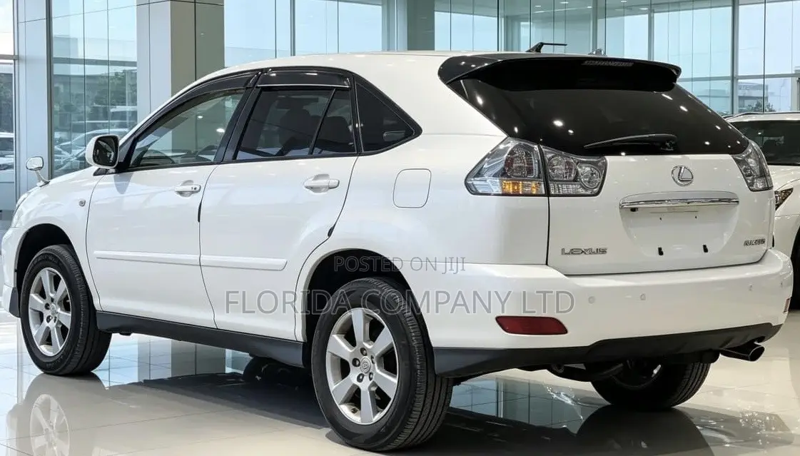 Toyota Harrier 2005 White