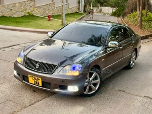 Toyota Crown 2007 Gray