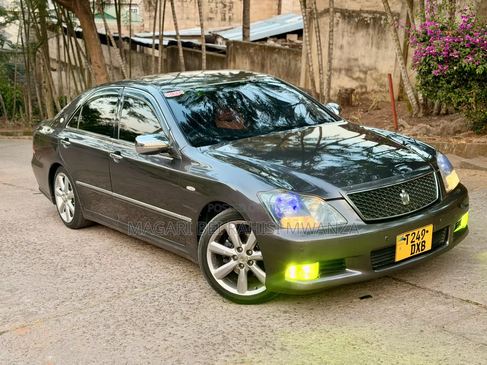 Toyota Crown 2007 Gray