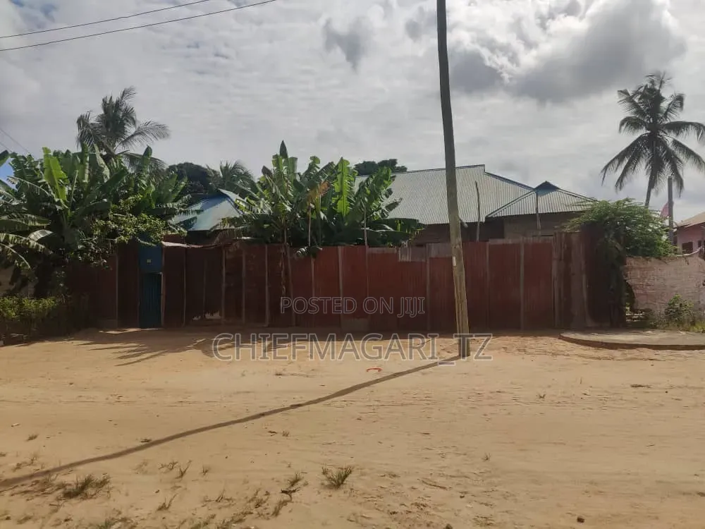 Furnished 5bdrm House in Maili Mmoja for sale