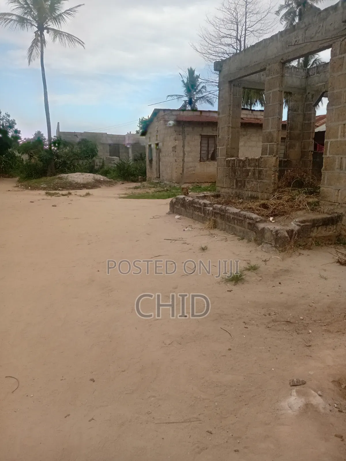Furnished 7bdrm Farm House in Chanika for sale