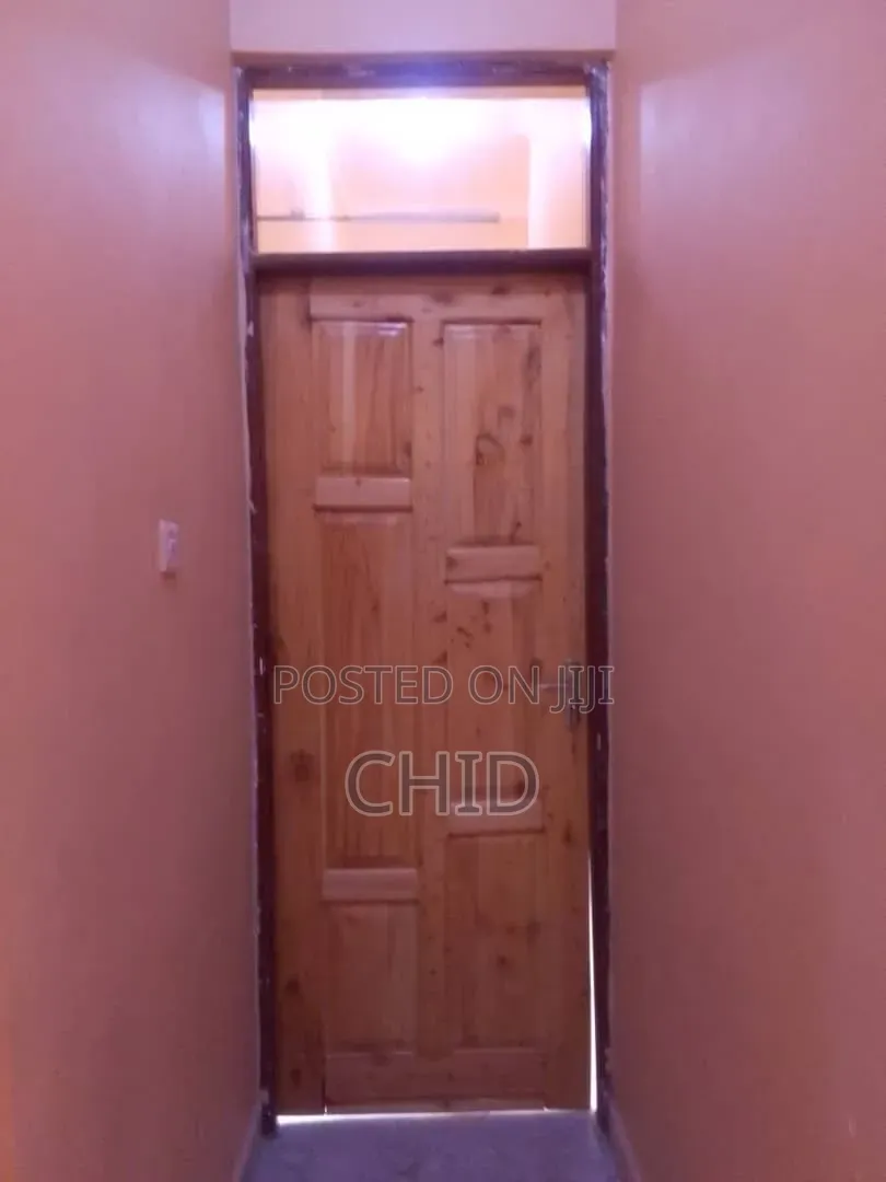 Furnished 3bdrm Room & Parlour in Chanika for sale