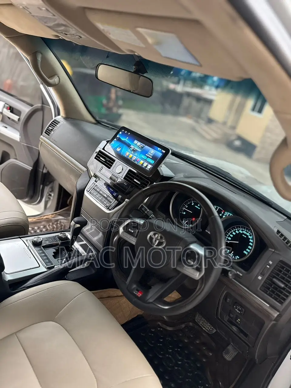 Toyota Land Cruiser 2013 Silver