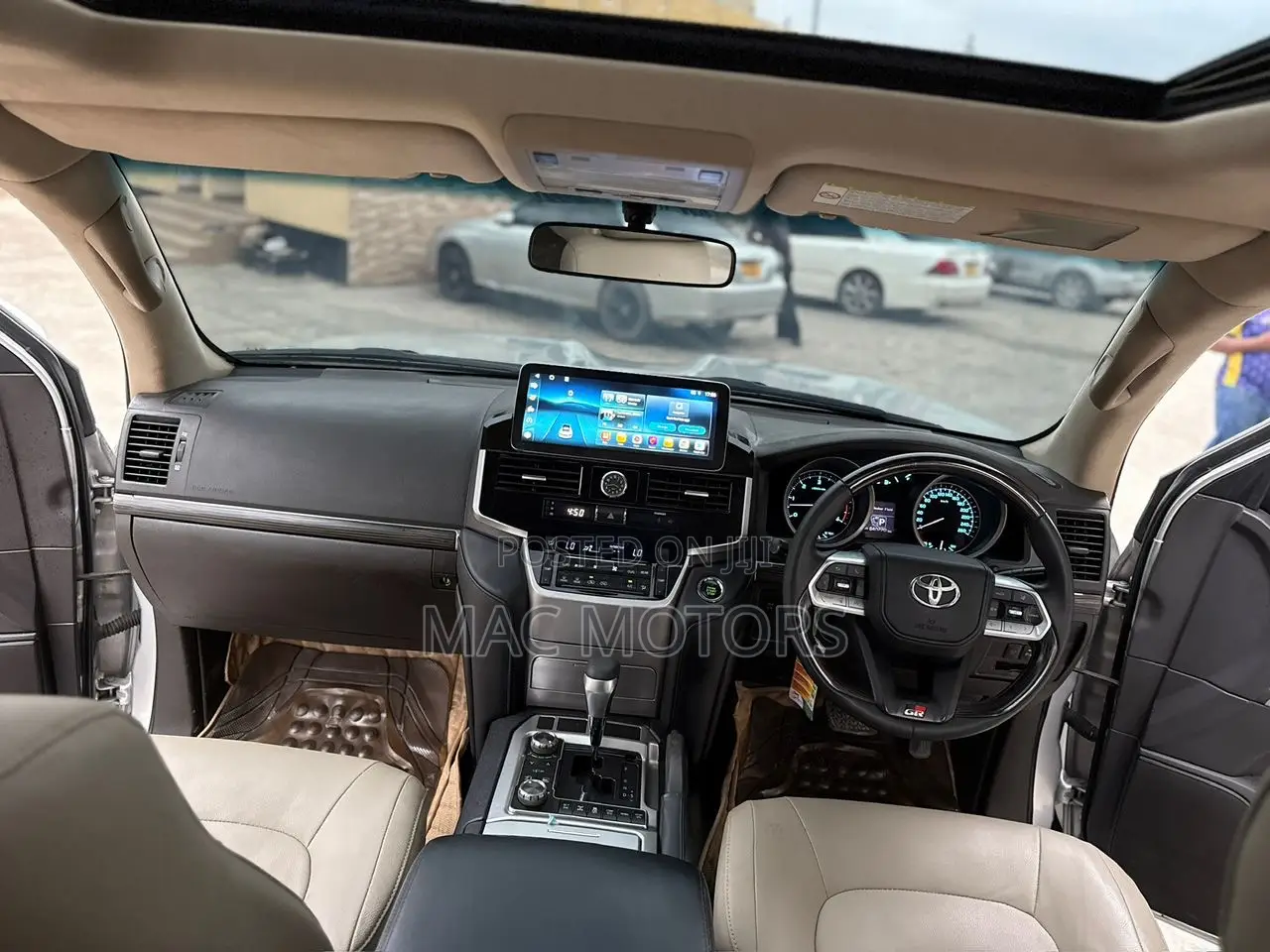 Toyota Land Cruiser 2013 Silver