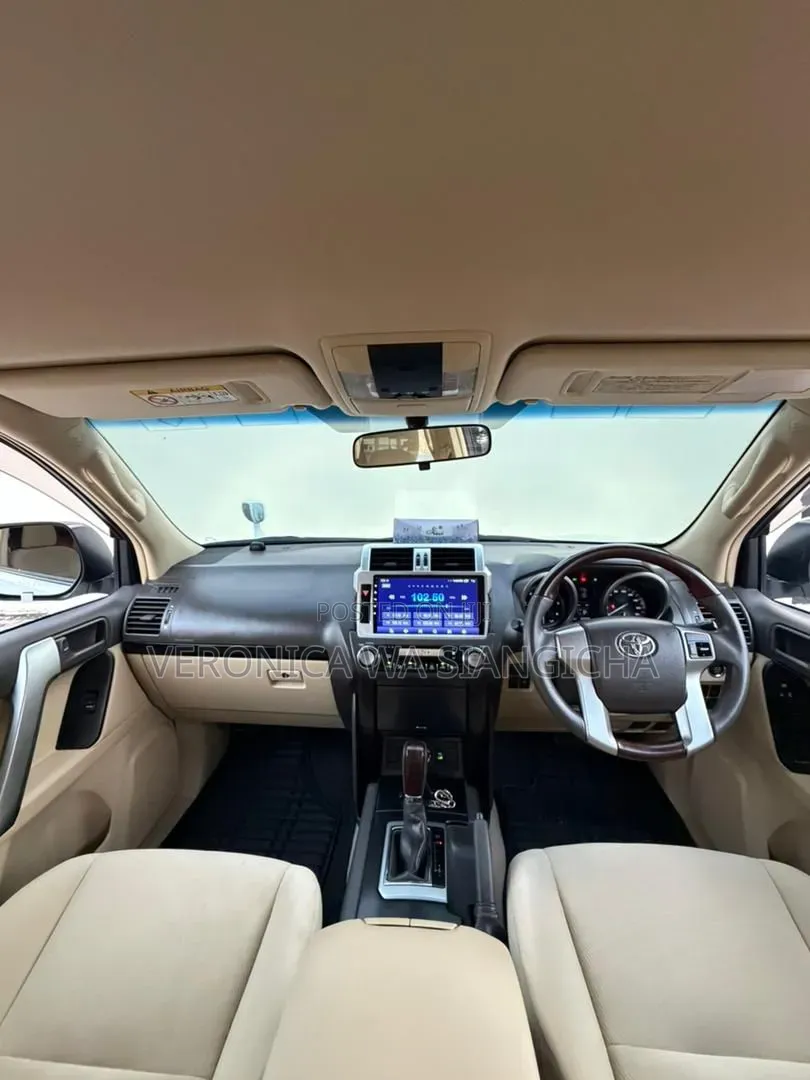 Toyota Land Cruiser Prado 2016