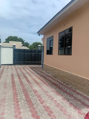 5bdrm House in Pugu for sale