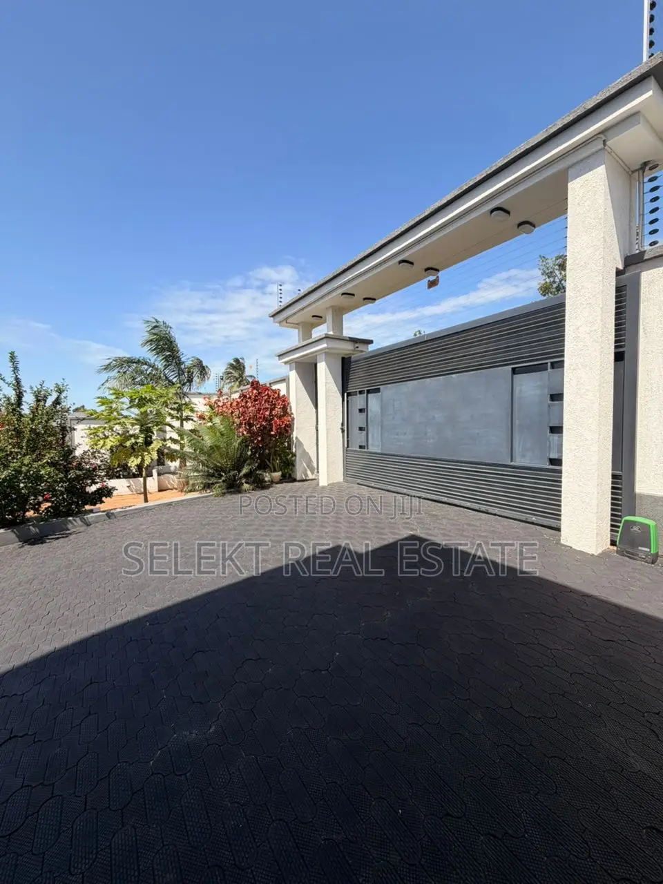 3bdrm House in Mbezi for sale