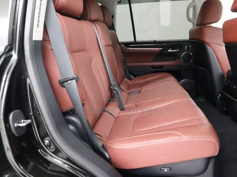 Lexus LX 570 AWD 2021 Black