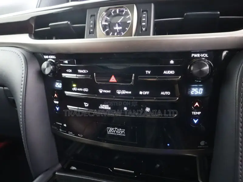 Lexus LX 570 AWD 2021 Black