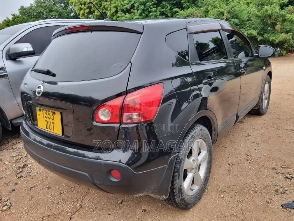 Nissan Dualis 2010 Black