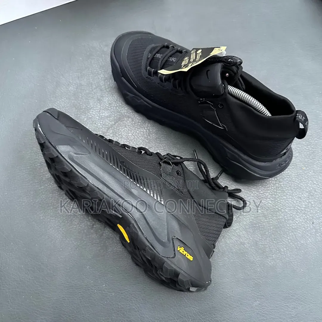 Premium Nike Acg Outdoor Sneakers