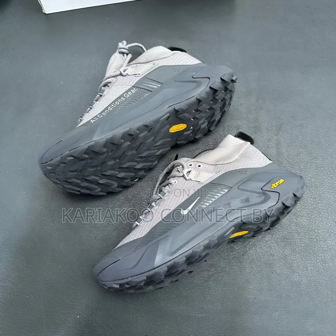 Premium Nike Acg Outdoor Sneakers