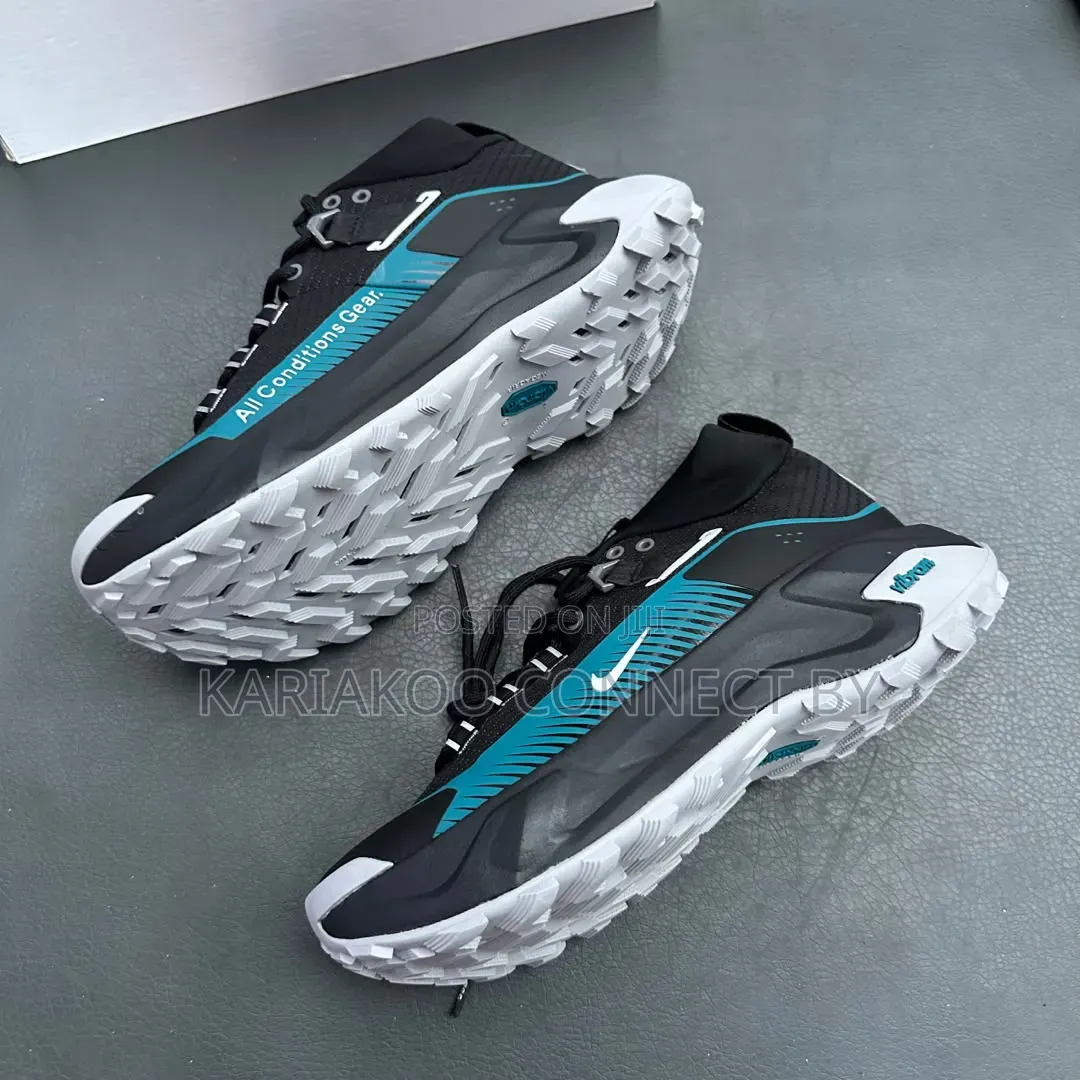 Premium Nike Acg Outdoor Sneakers