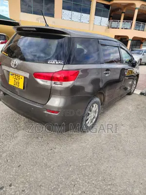 Toyota Wish 2005 Gray