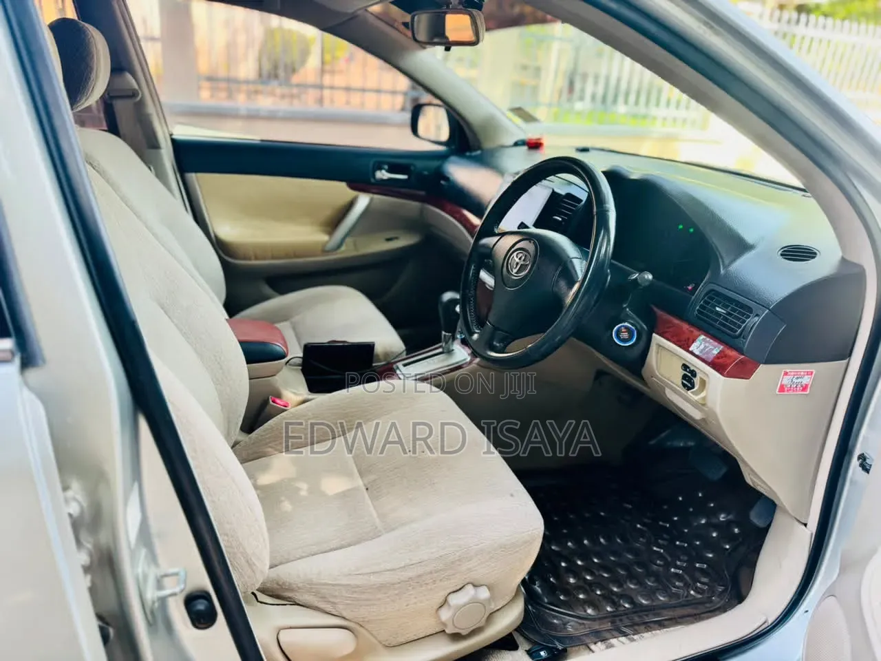 Toyota Premio 2004 Silver