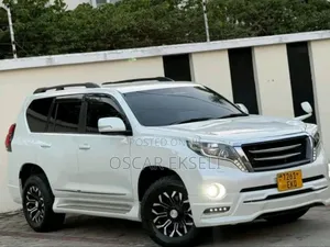 Toyota Land Cruiser Prado 2016 White
