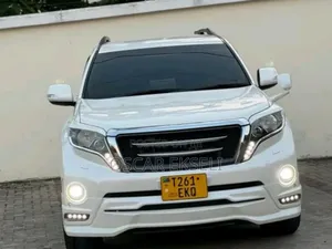 Toyota Land Cruiser Prado 2016 White