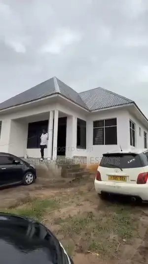 3bdrm House in Oriyo Estate, Toangoma for sale
