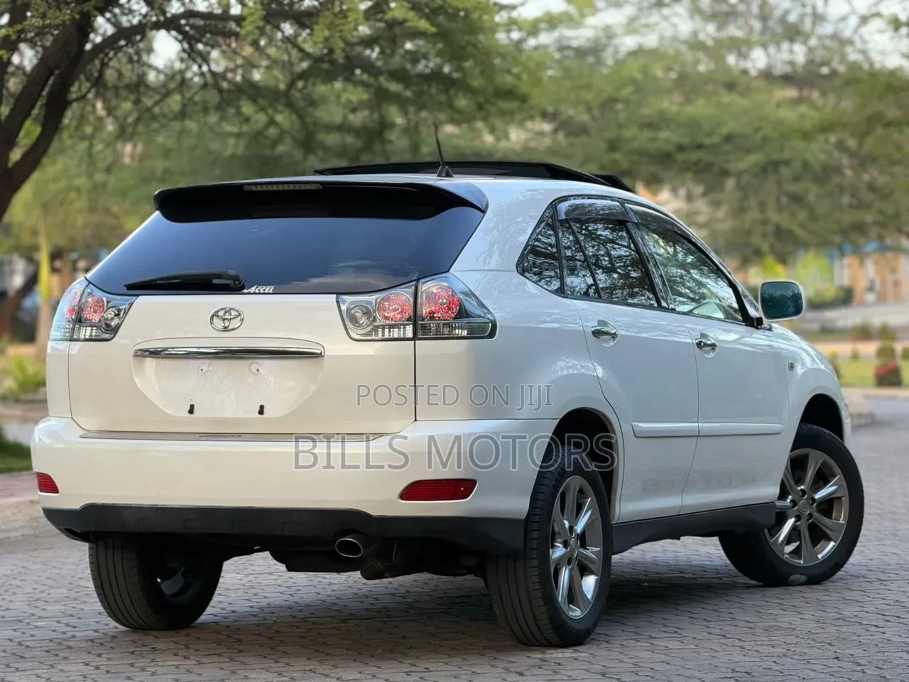 Toyota Harrier 2008 White