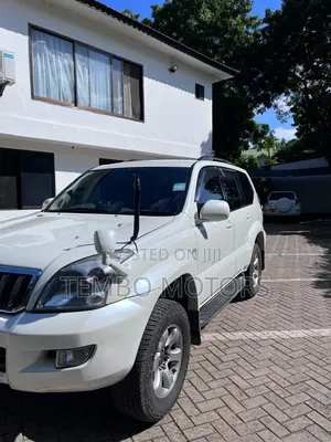 Toyota Land Cruiser Prado 2007 White