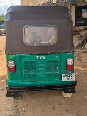 TVS King Deluxe Plus iTouch Start 2023 Green