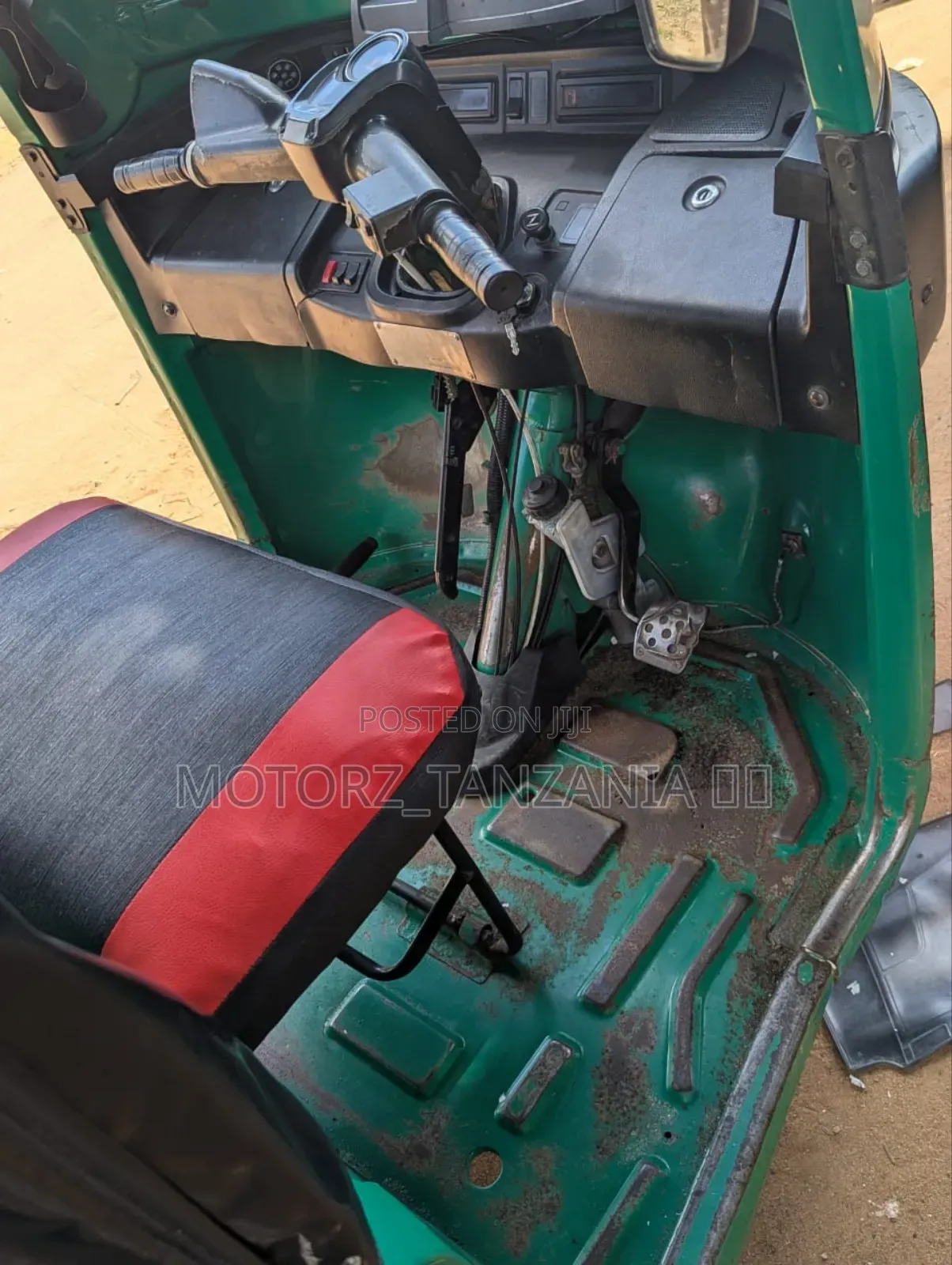 TVS King Deluxe Plus iTouch Start 2023 Green