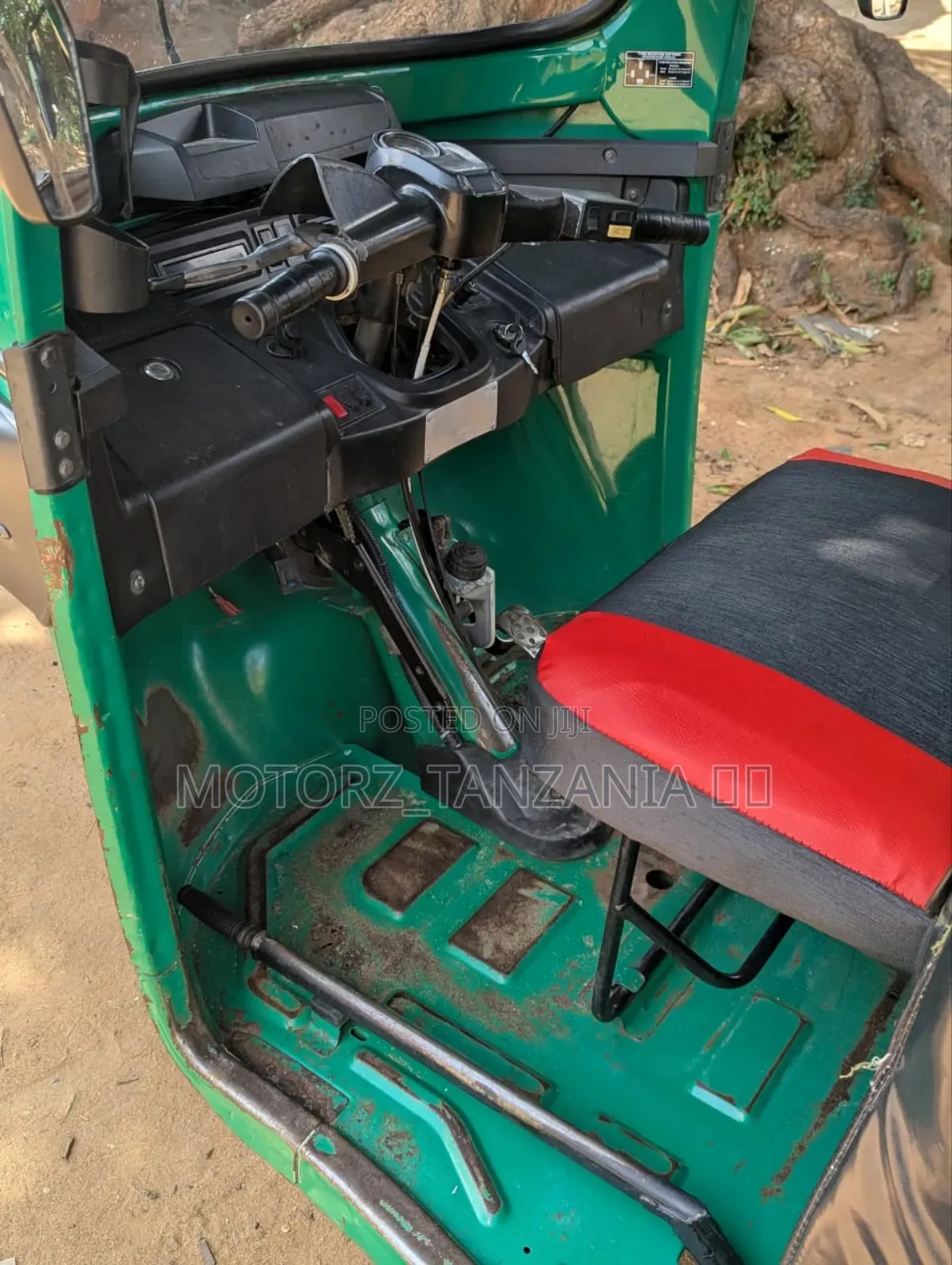TVS King Deluxe Plus iTouch Start 2023 Green